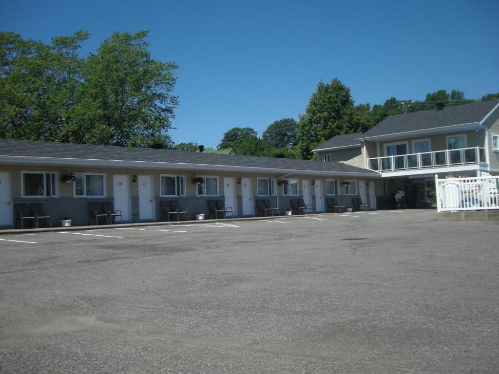 Motel Chevalier Quebec City Ngoại thất bức ảnh